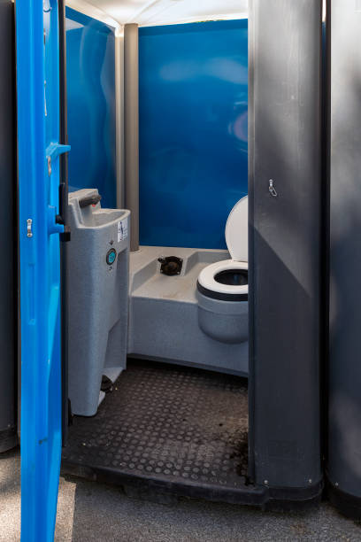 Best Portable restroom trailer rental  in Dunmore, PA